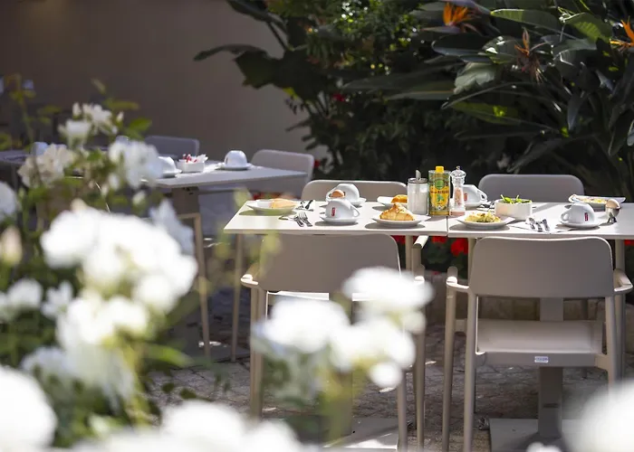 Best Western Plus Hôtel Brice Garden Nice